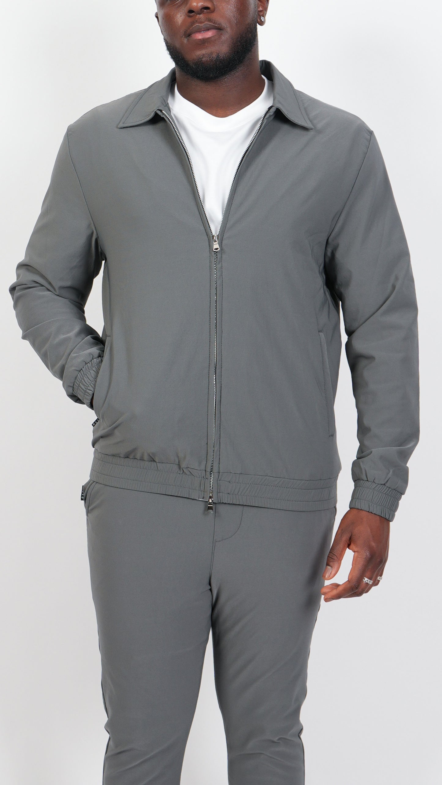 AURA • CHAQUETA • GRIS OSCURO