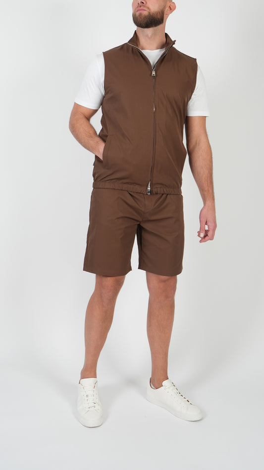SUMMERSET • GILET + SHORTS • BROWN