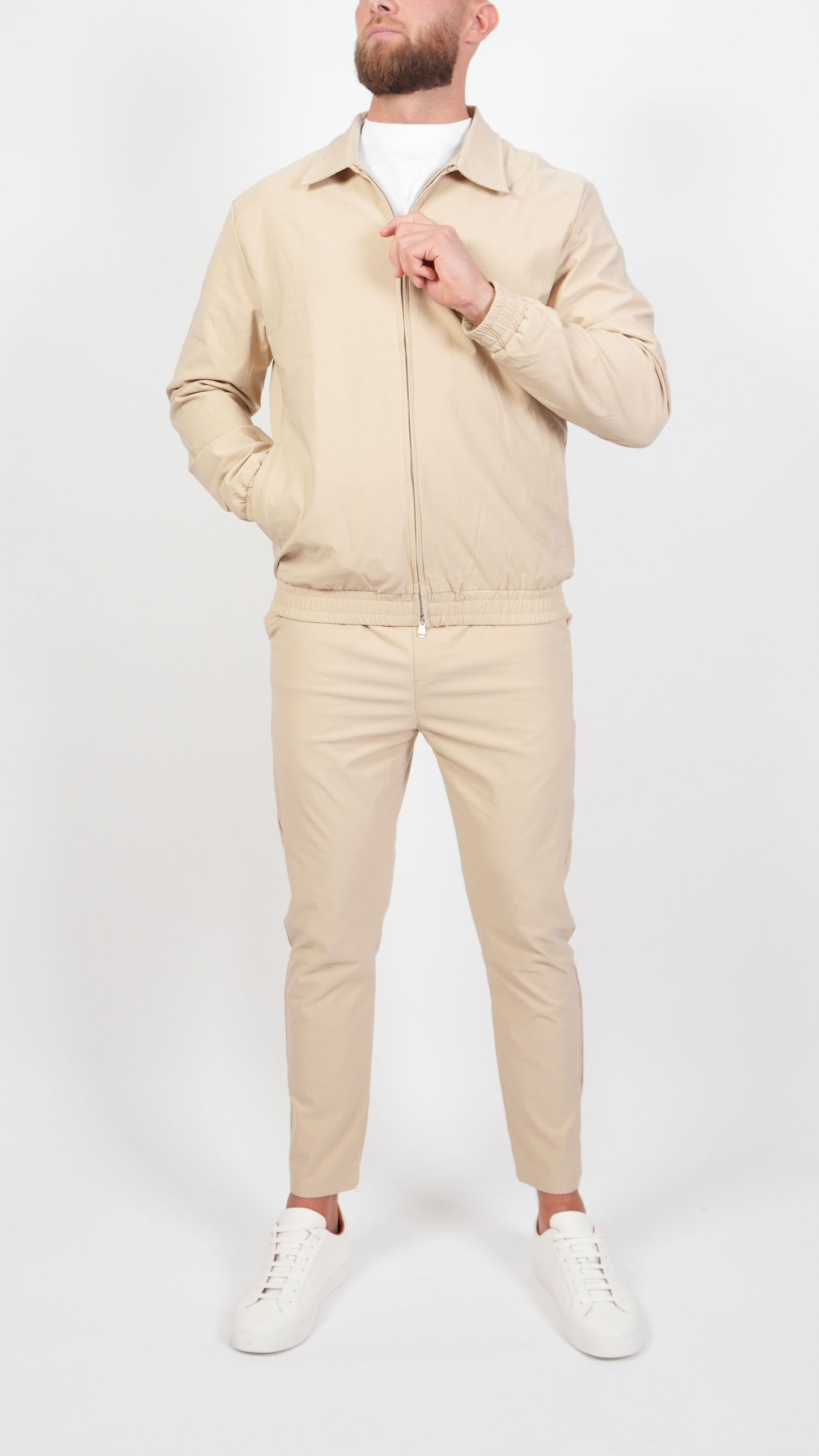 AURA • VOLLEDIGE SET • BEIGE