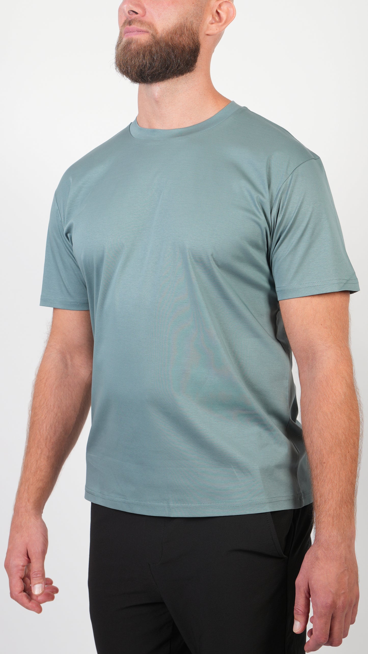 T-SHIRT • SLIM FIT • MINT