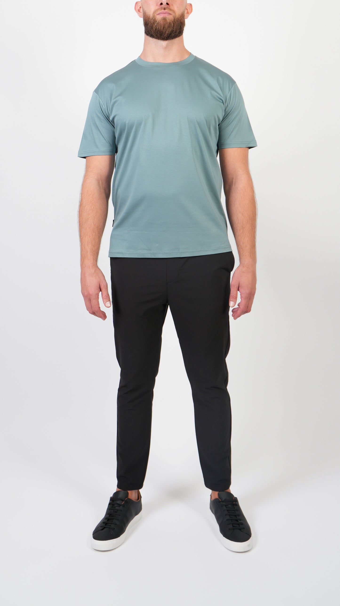 T-SHIRT • SLIM FIT • MINT