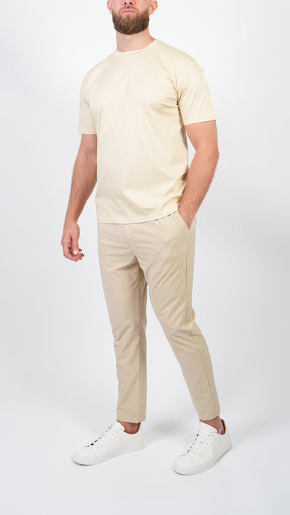 T-SHIRT  • SLIM FIT • BEIGE