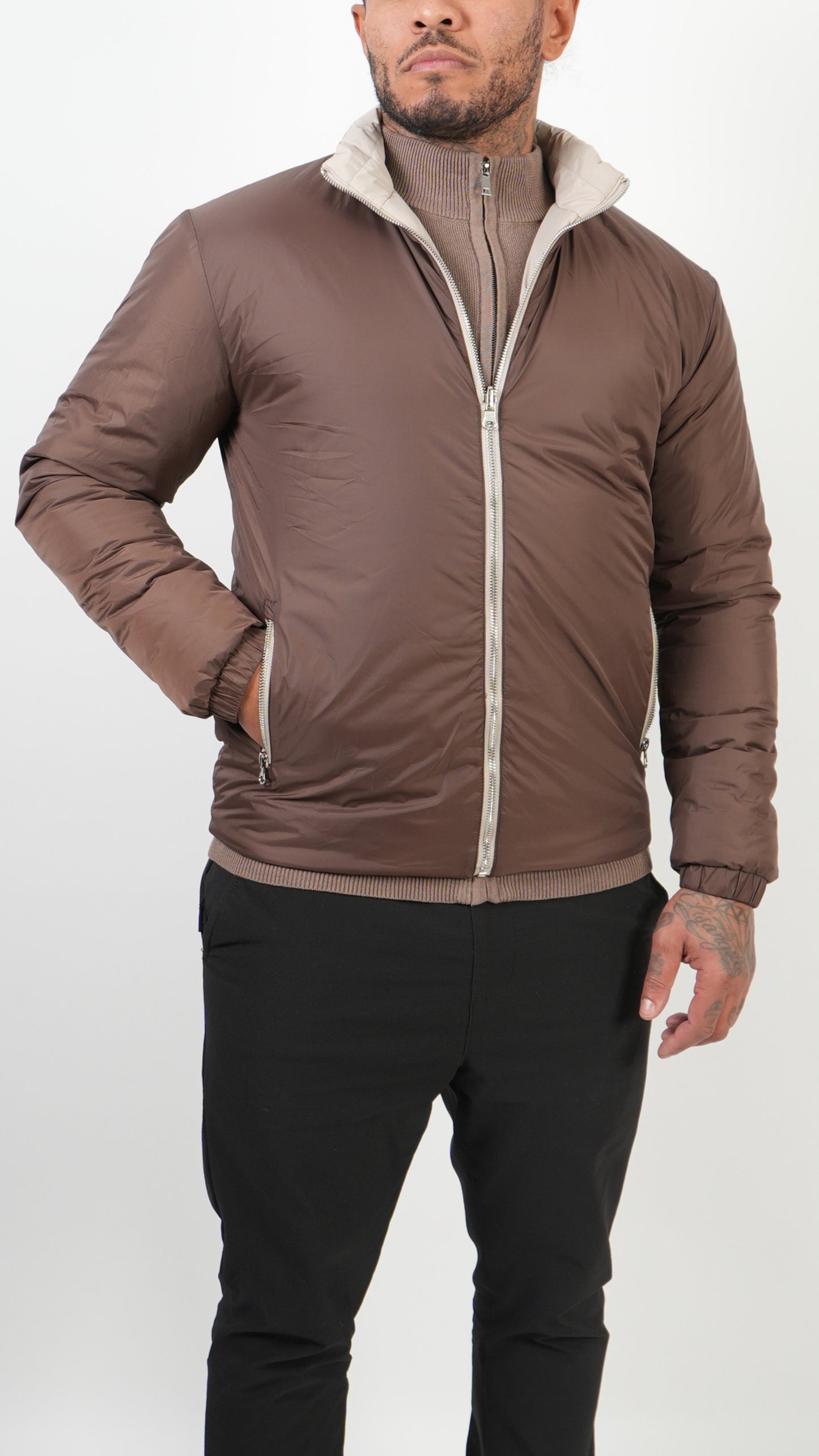 OMKEERBARE JAS • BRUIN