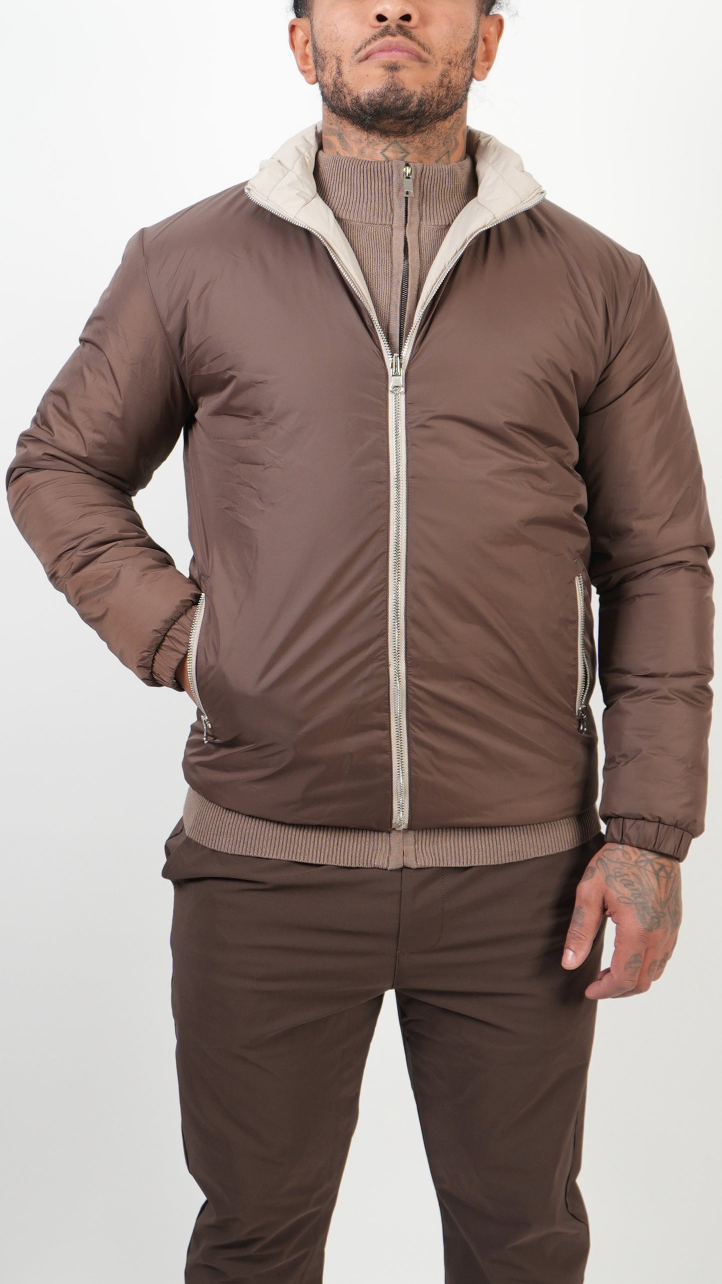 OMKEERBARE JAS • BRUIN