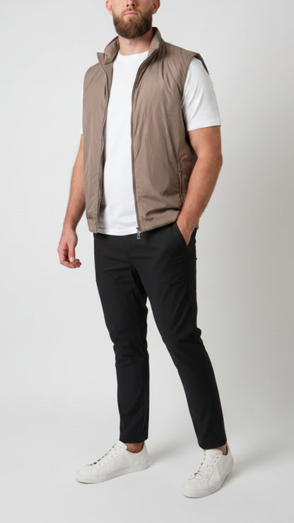 CHALECO • SLIM FIT • TAUPE