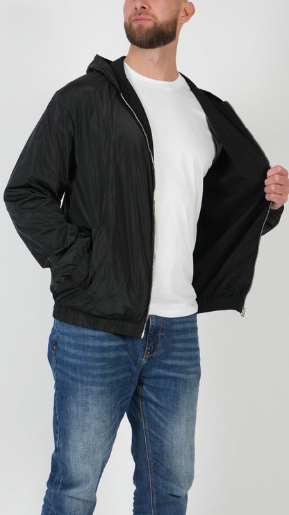 CHAQUETA CON CAPUCHA • NEGRO