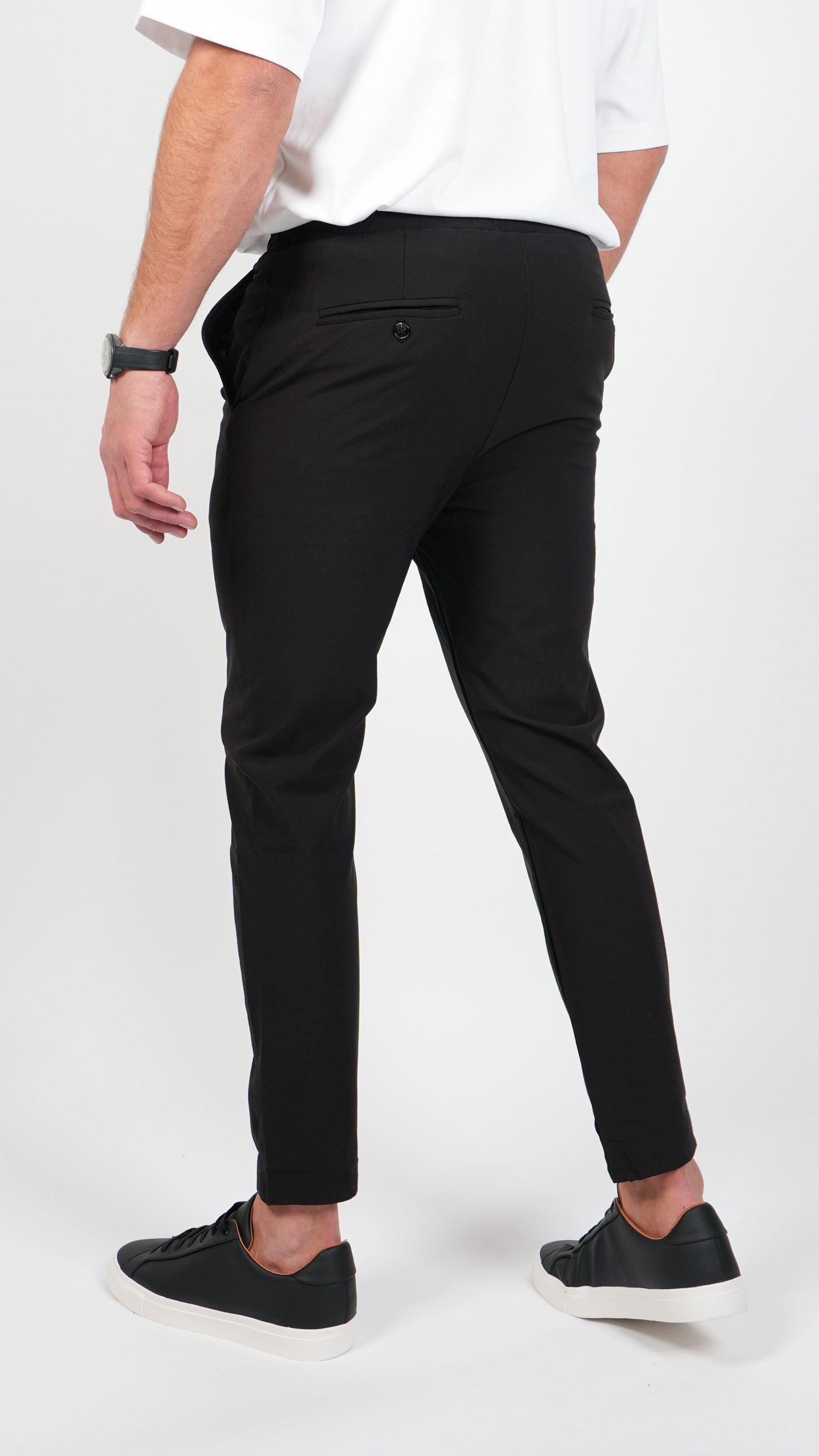 AURA • PANTS • BLACK