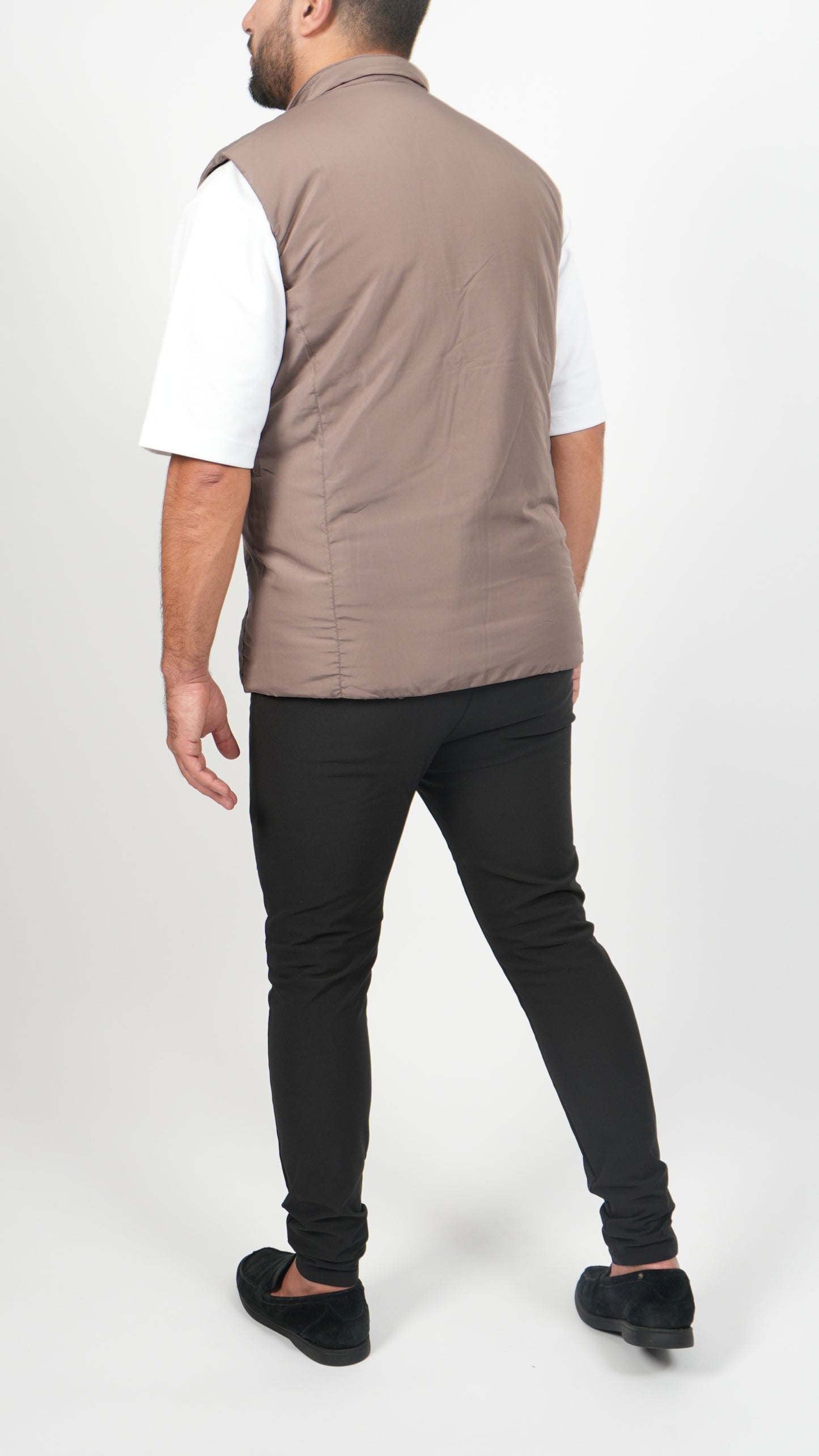 BODYWARMER • SLIM FIT • TAUPE