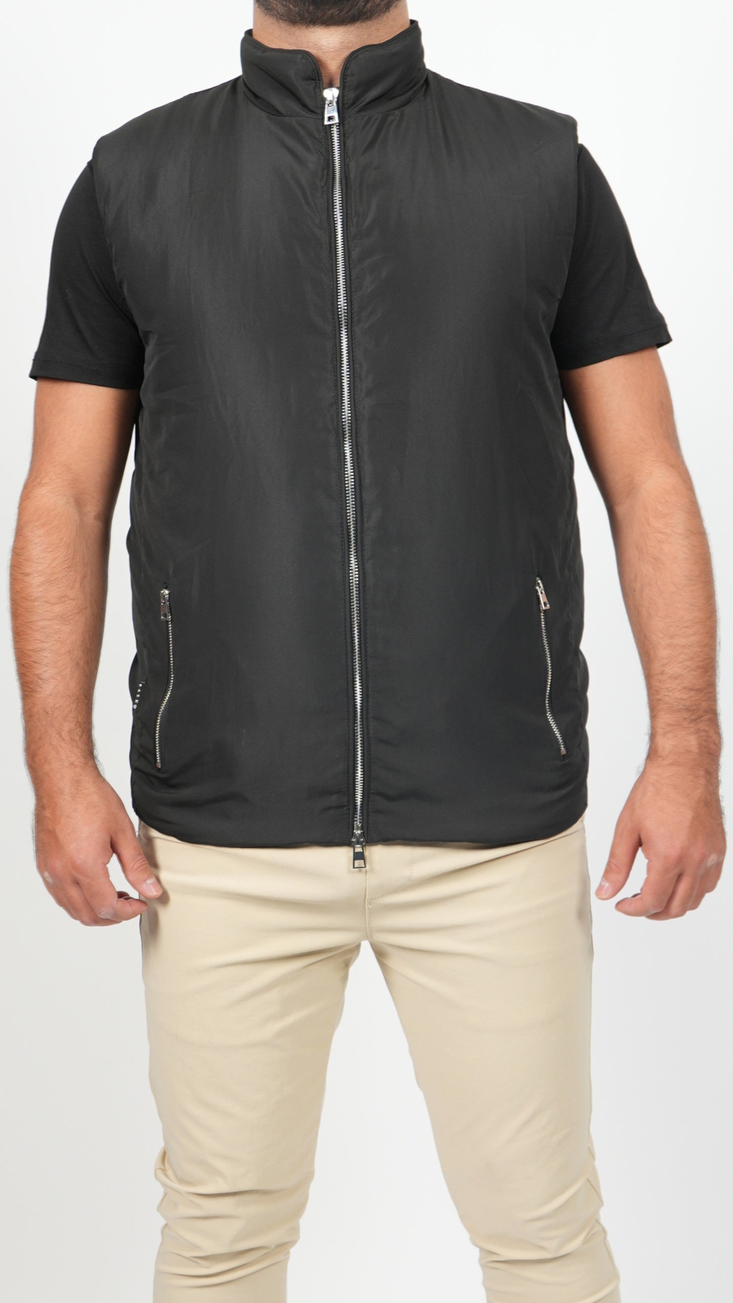 BODYWARMER • SLIM FIT • ZWART