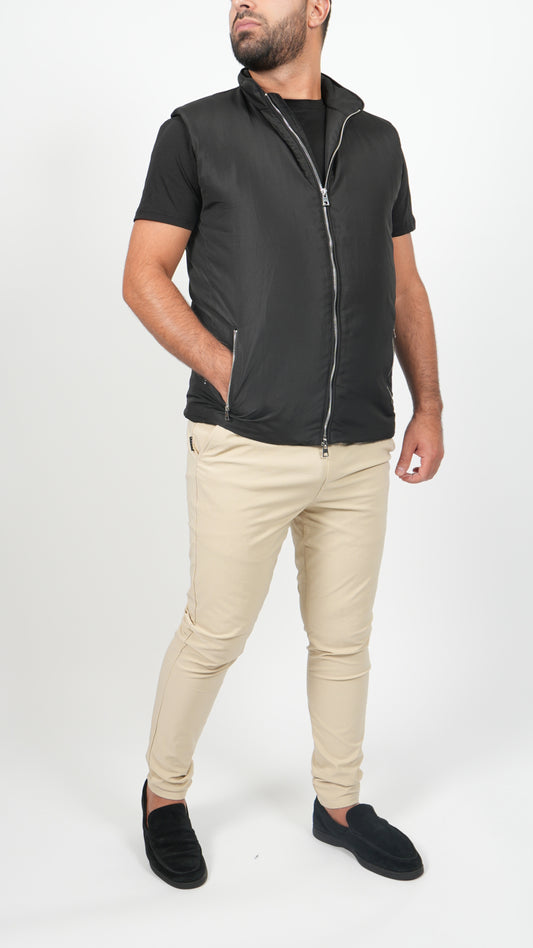 BODYWARMER • SLIM FIT • ZWART