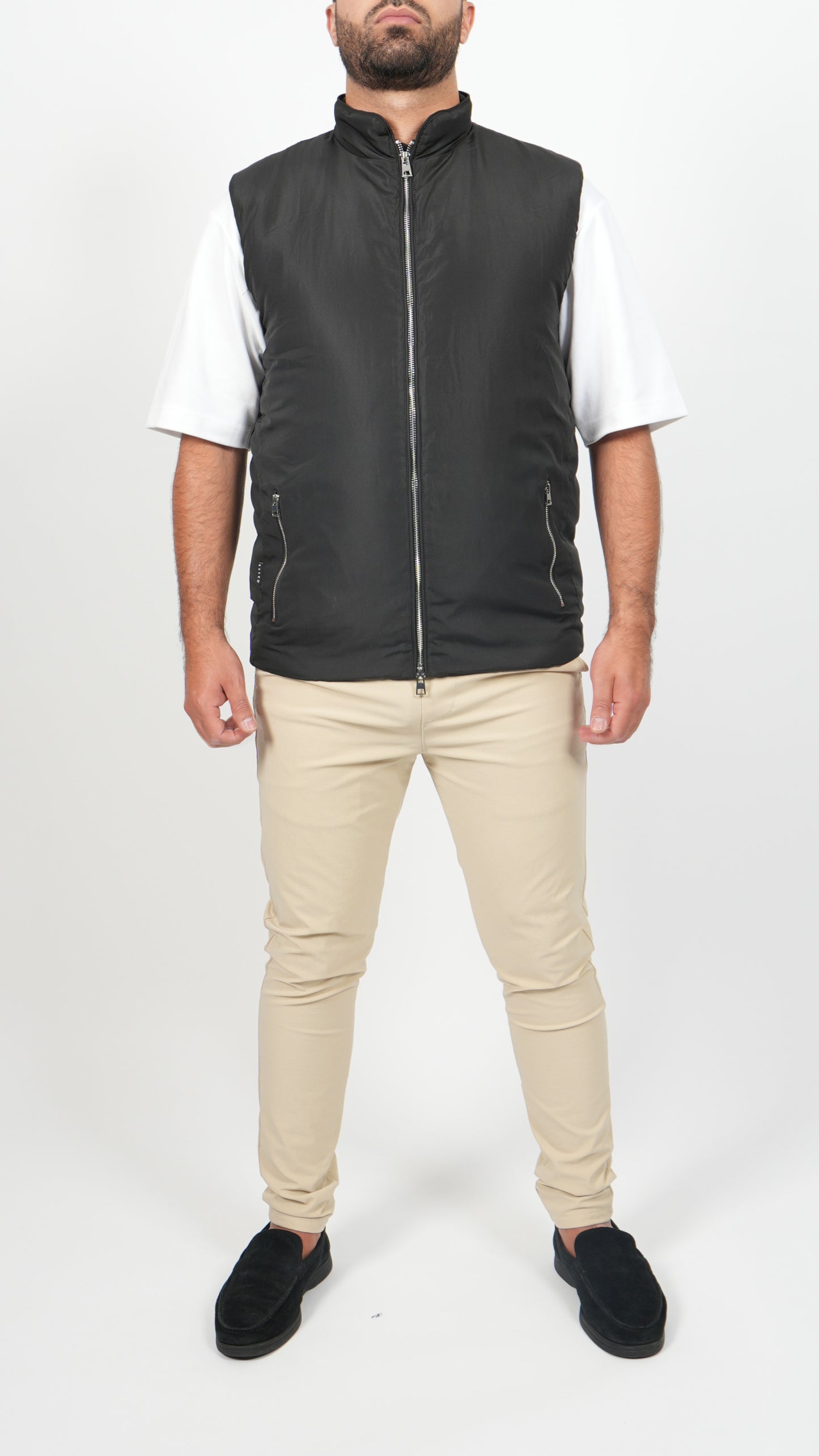 BODYWARMER • SLIM FIT • ZWART