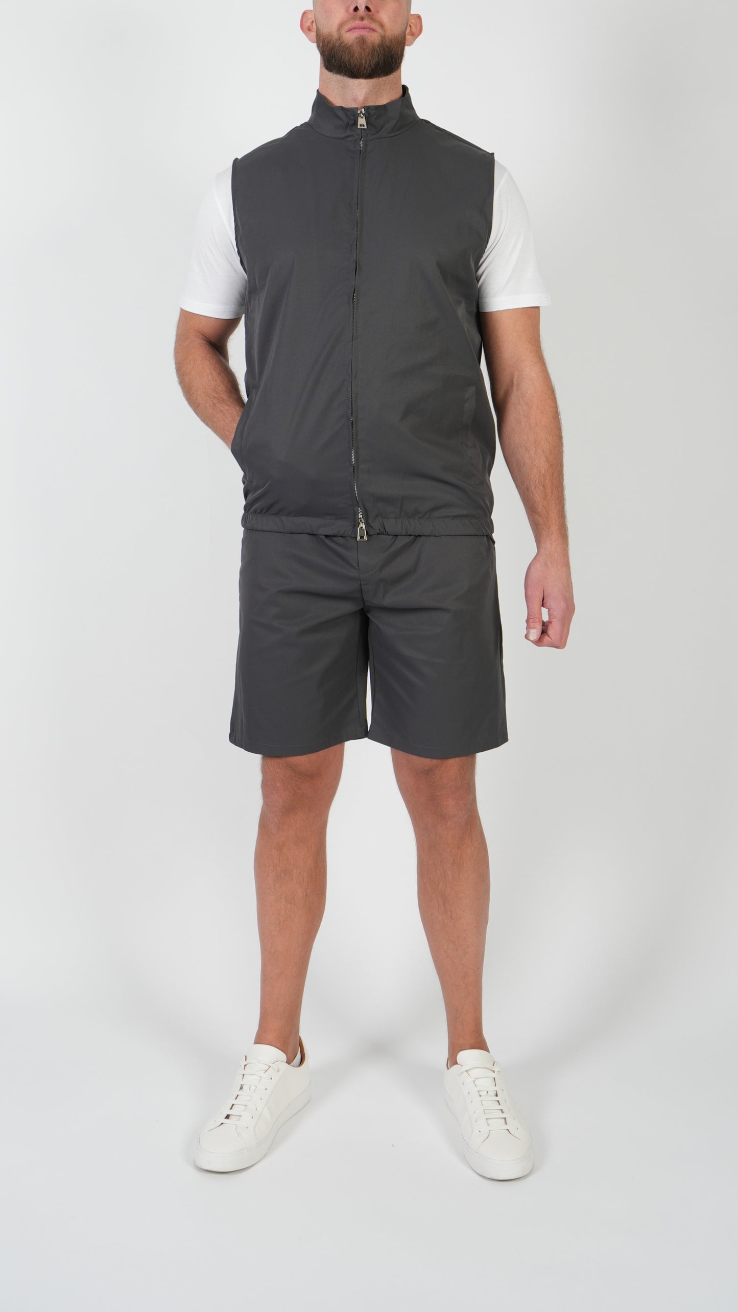 SOMMERSET • WEITE + SHORTS • GRAU