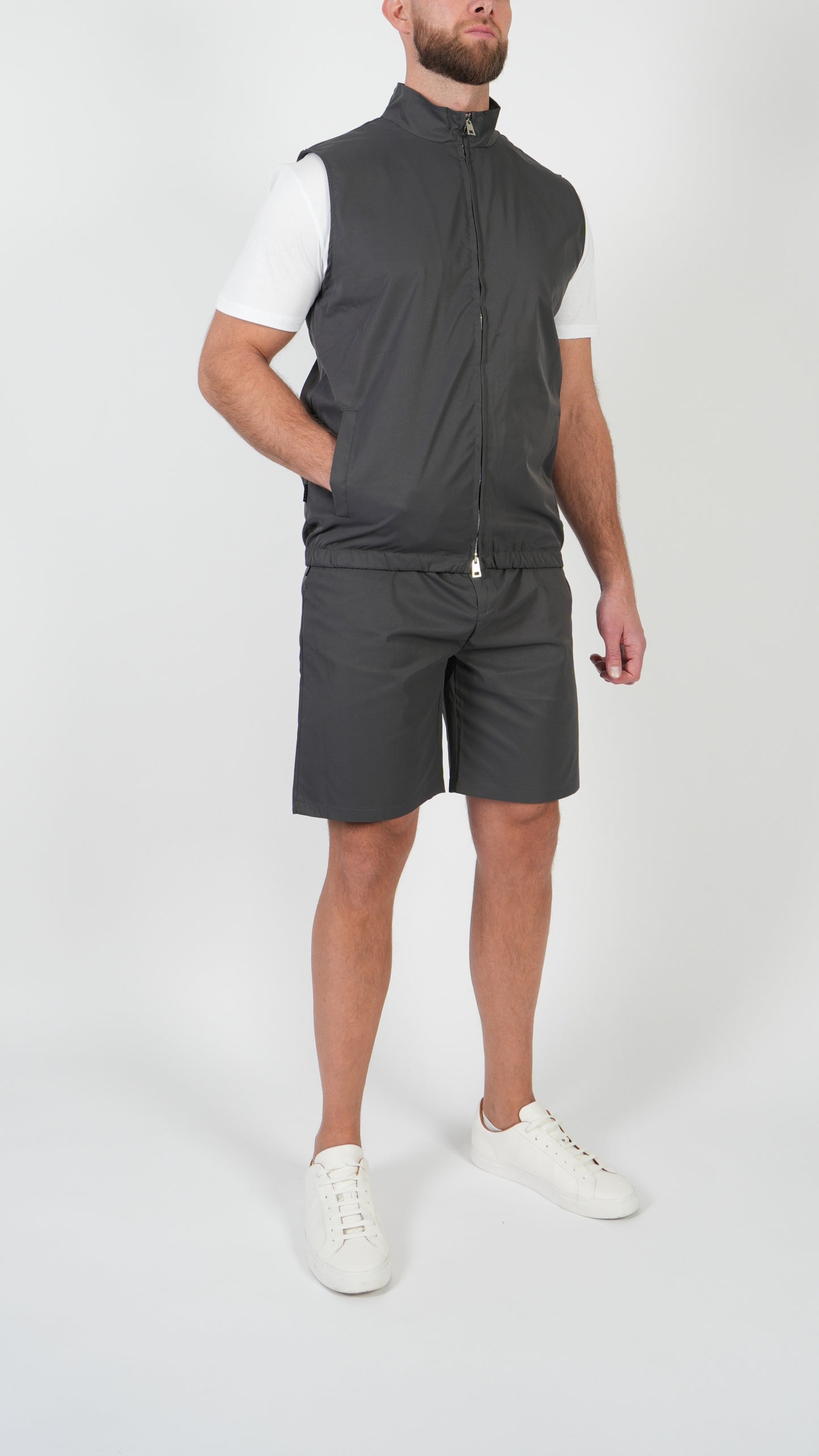 SOMMERSET • WEITE + SHORTS • GRAU