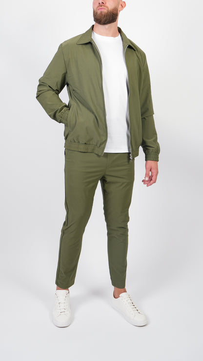 AURA • JAS • GROEN