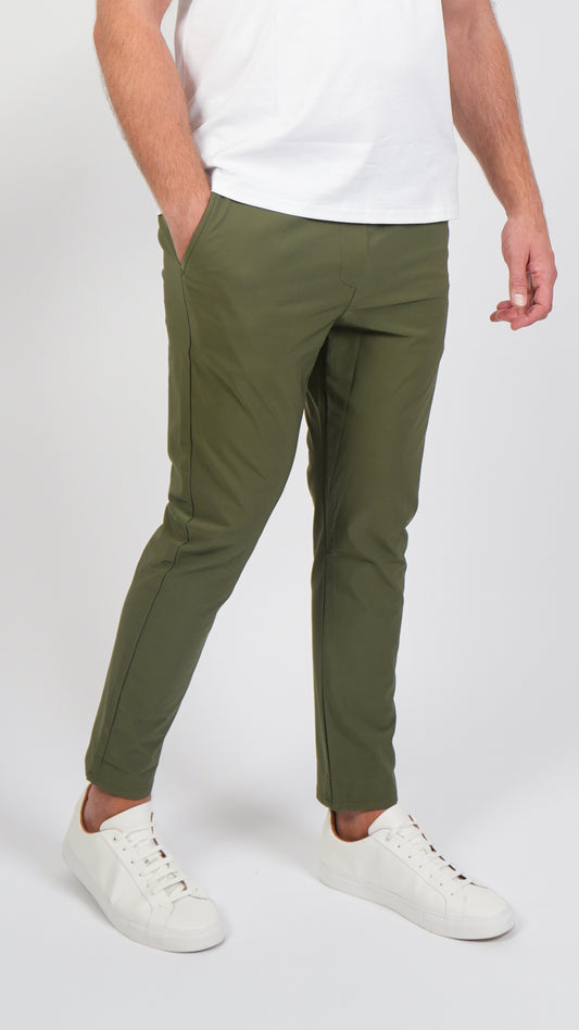 AURA • PANTALONI • VERDI