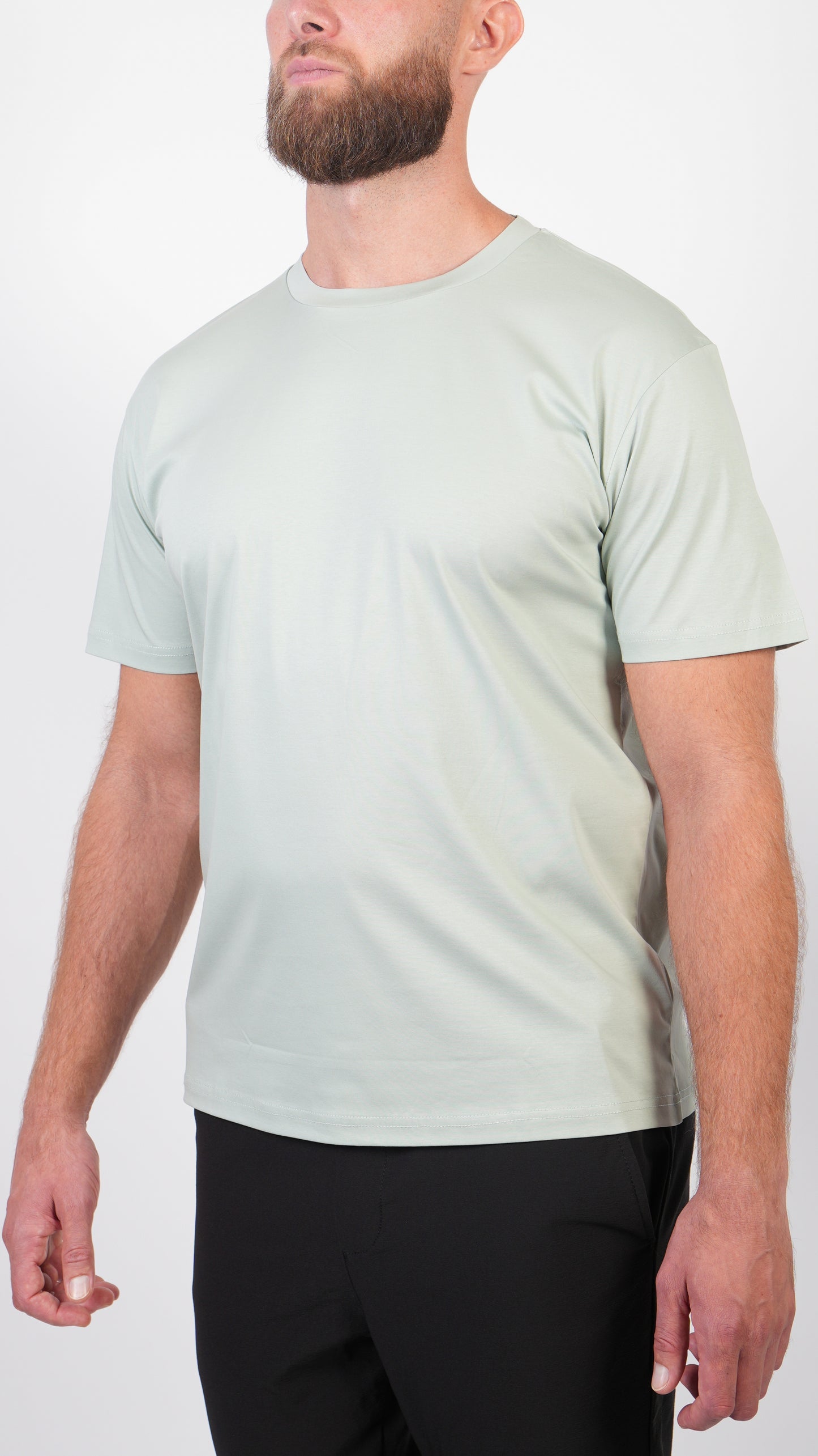 T-SHIRT  • SLIM FIT • SKY