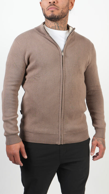 PREMIUM SWEATER • BROWN