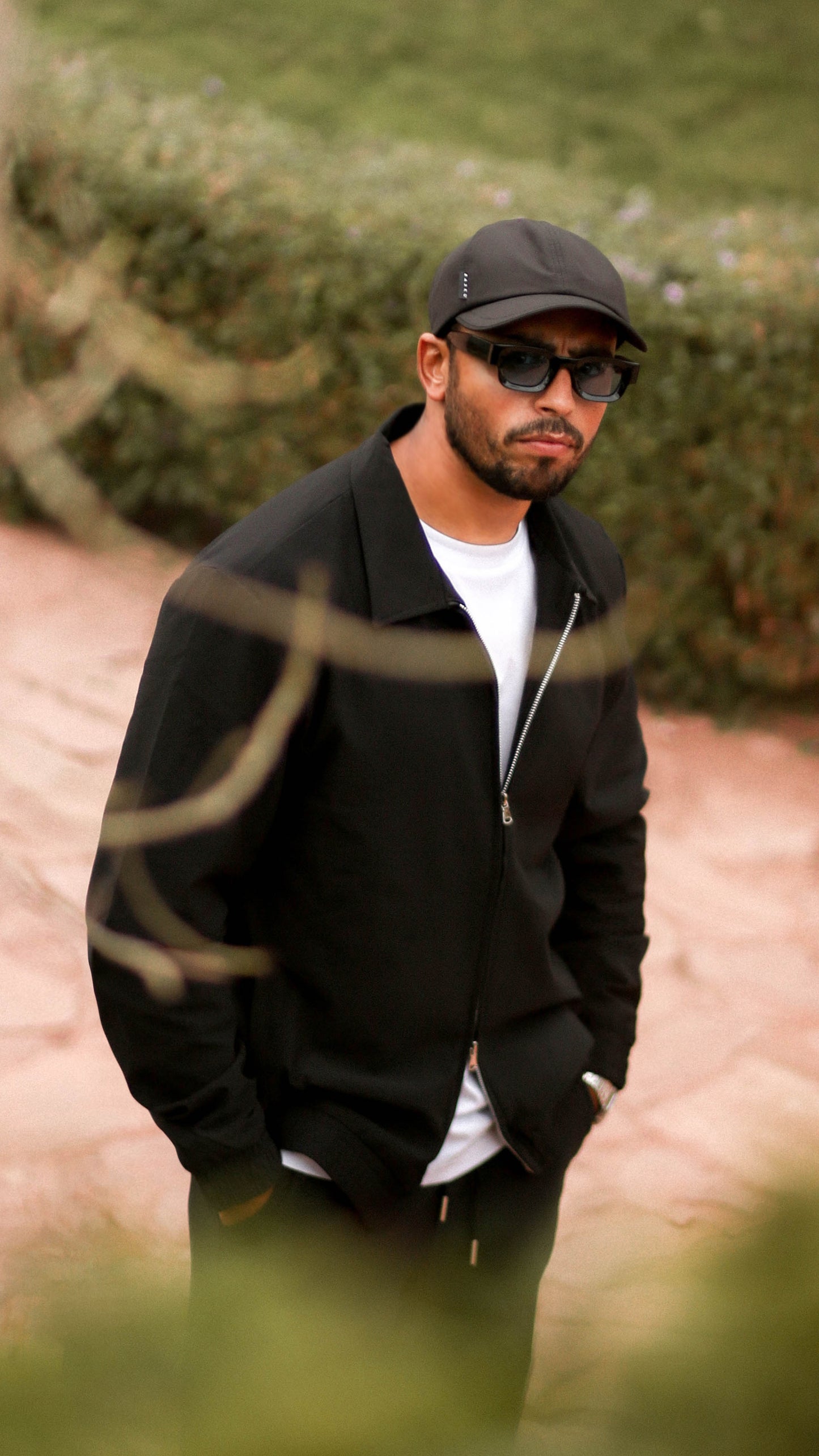 AURA • JACKET • BLACK