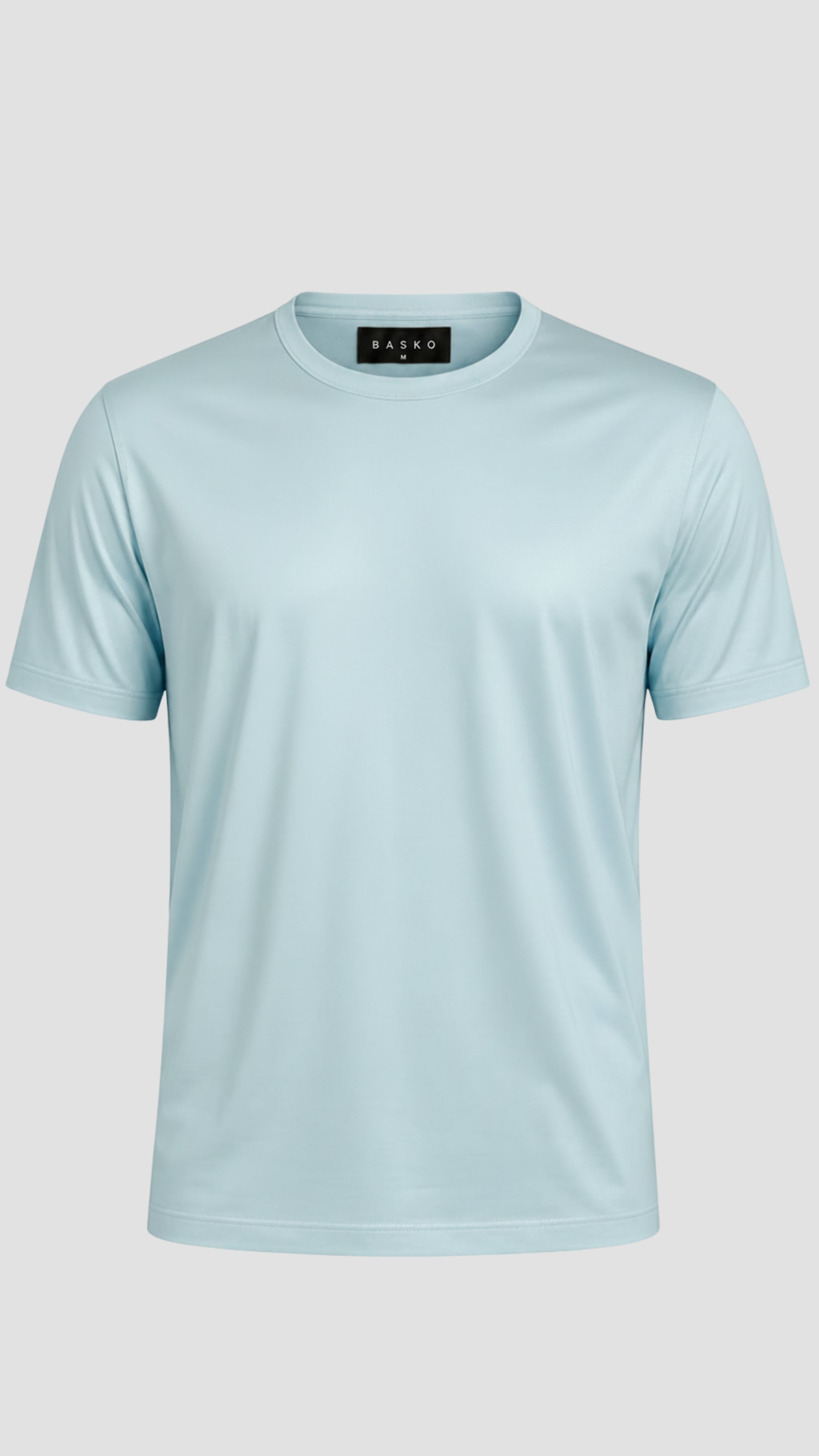 T-SHIRT • SLIM FIT • LIGHT BLUE