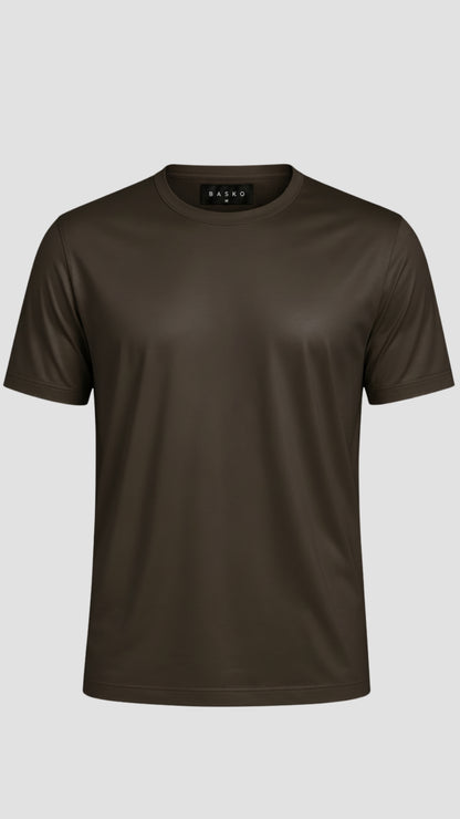 T-SHIRT  • SLIM FIT • DARKBROWN