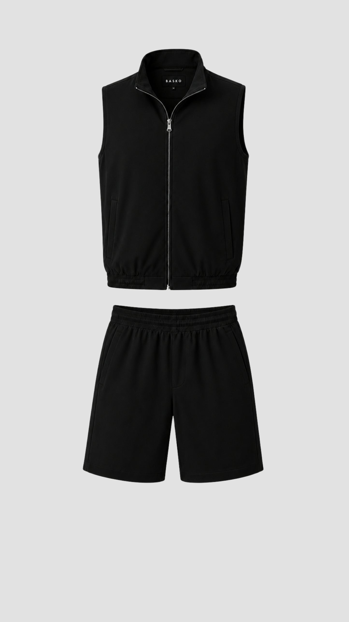 SOMMERSET • WEITE + SHORTS • SCHWARZ