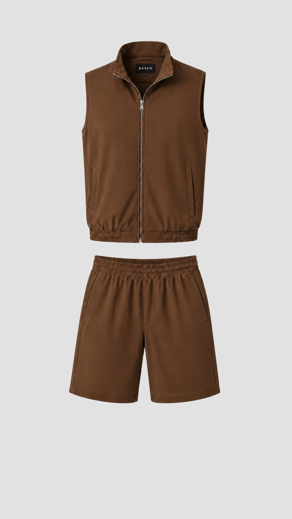 SOMMERSET • WEITE + SHORTS • BRAUN