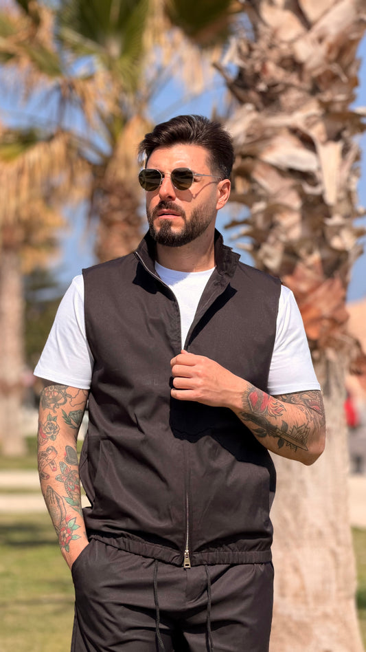 CONJUNTO VERANO • CHALECO + SHORTS • NEGRO